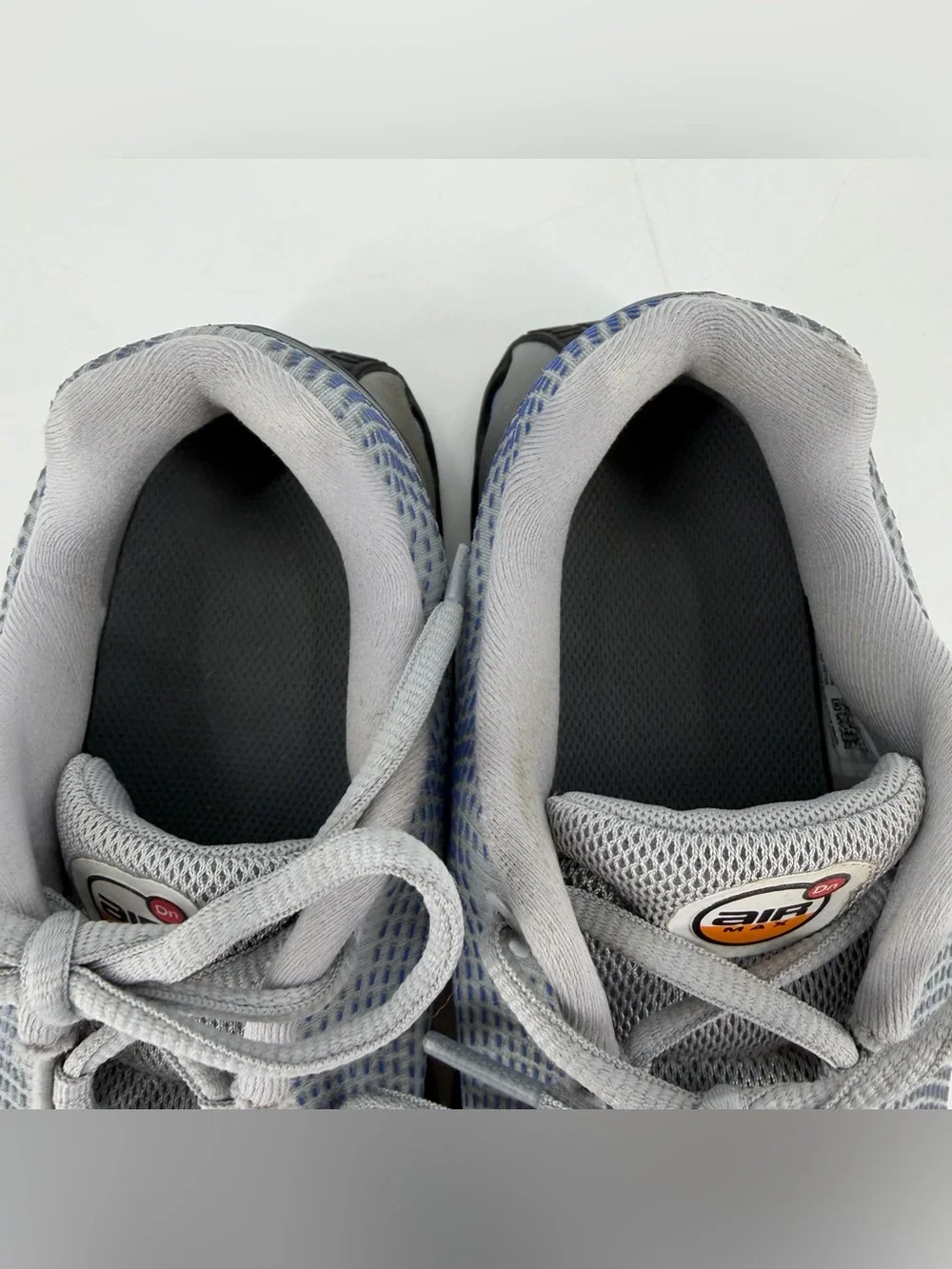 Kids Nike Air Max DN Wolf Grey Hyper Royal Sneakers Size 4.5